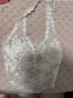 SHEIN White Floral Lace Halter Bralette